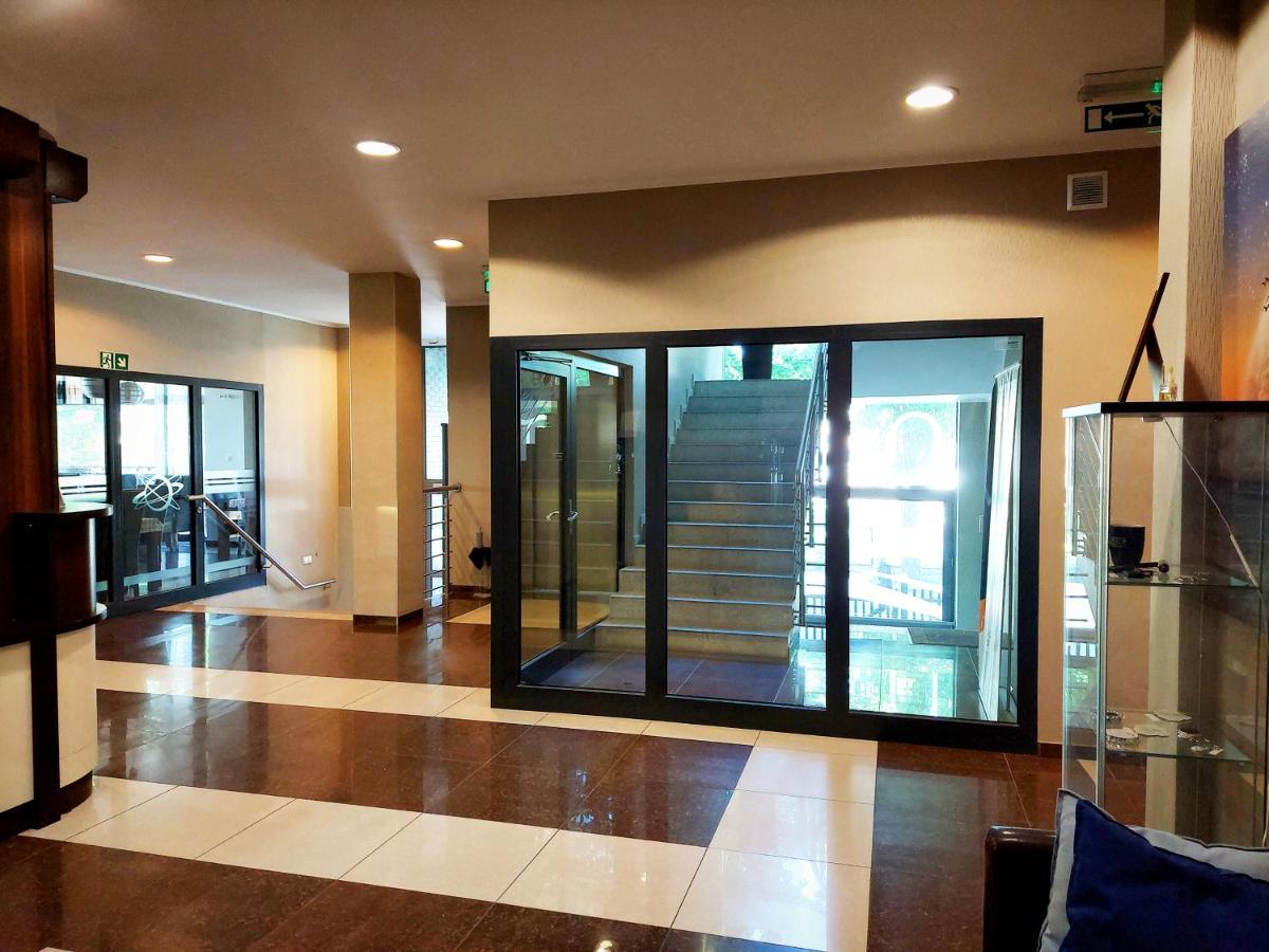 Apartament Planeta Mielno - Centrum, 2 Minuty Od Plazy ! ! ! Exterior foto